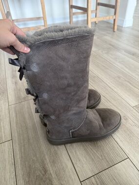 UGG Women's Bailey Bow Tall II boots Gray 11M